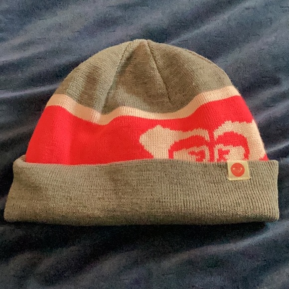 NWOT Roxy beanie - Picture 3 of 4